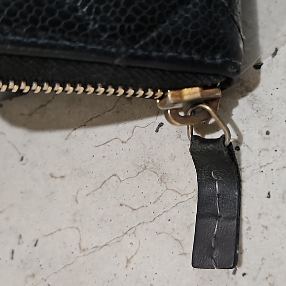 Chanel Caviar Black Zip Wallet - Picture 3 of 10